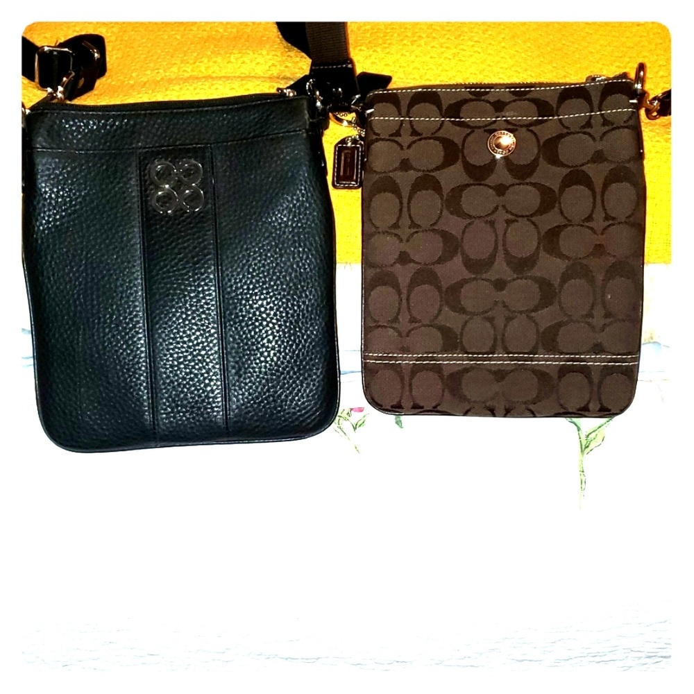 Small crossbody bags